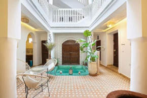 Riad Dar El Khir en centre ville rooftop et bassin